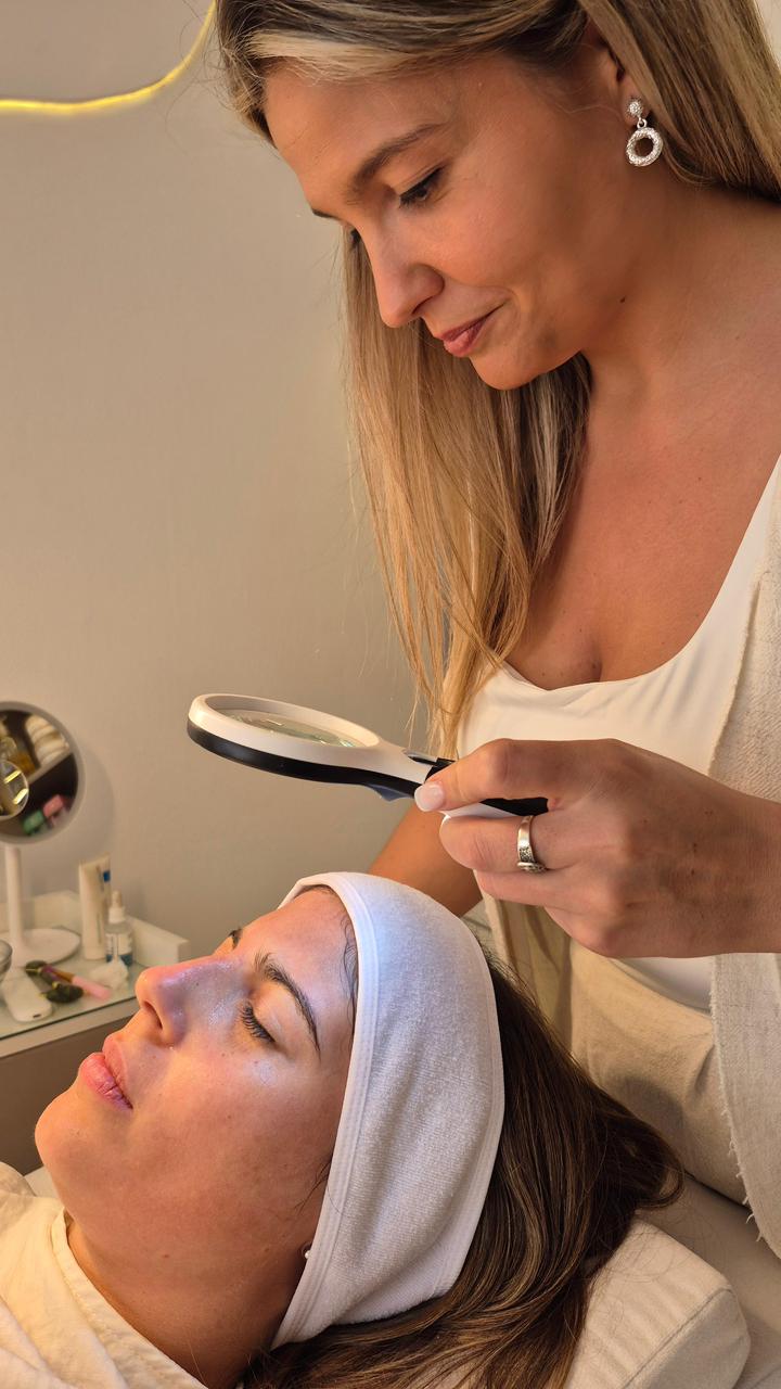 Sesión de tratamiento facial